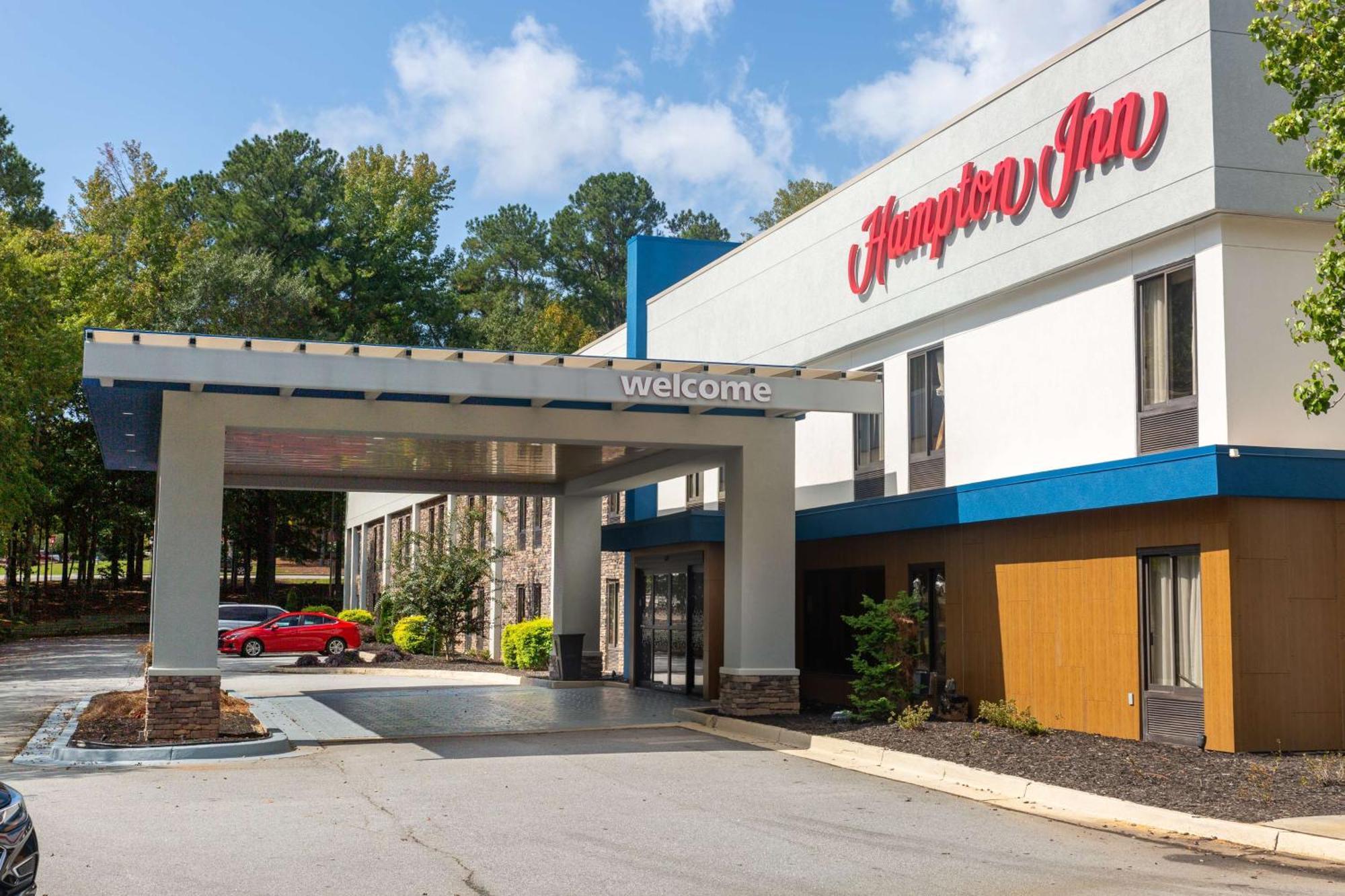 Hampton Inn Atlanta/Пичтри-Сити Экстерьер фото