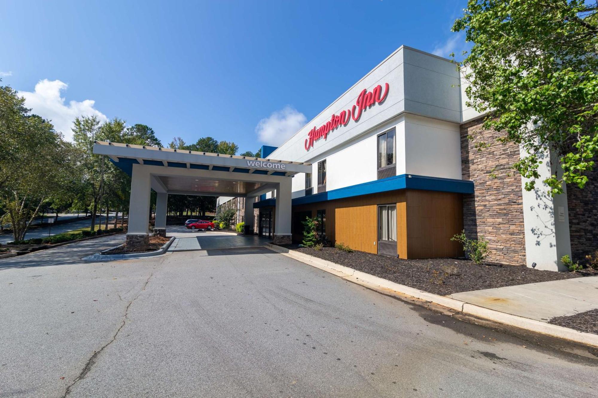 Hampton Inn Atlanta/Пичтри-Сити Экстерьер фото